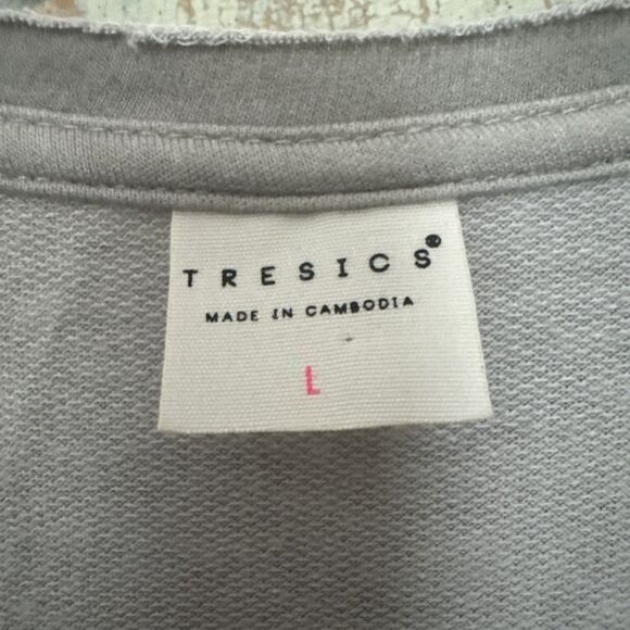 Tresics Top V Neck Long Sleeve Slimming Fitted Cotton Basic Tissue Gray X Large - Picture 3 of 9